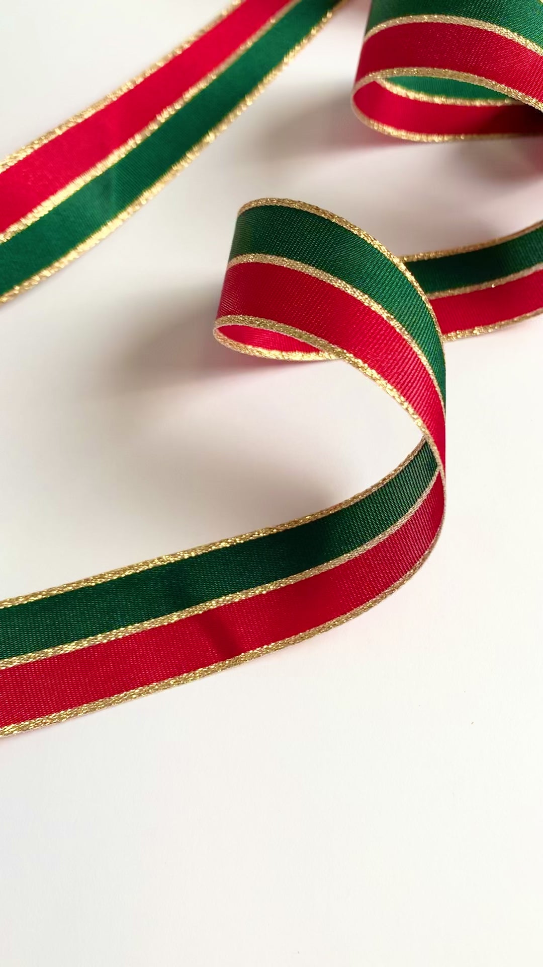 Red Green Gold Striped Ribbon, 25mm Wide Striped Ribbon, Christmas Decorations Craft and Wrap, Bows Presents Wrapping Ribbon